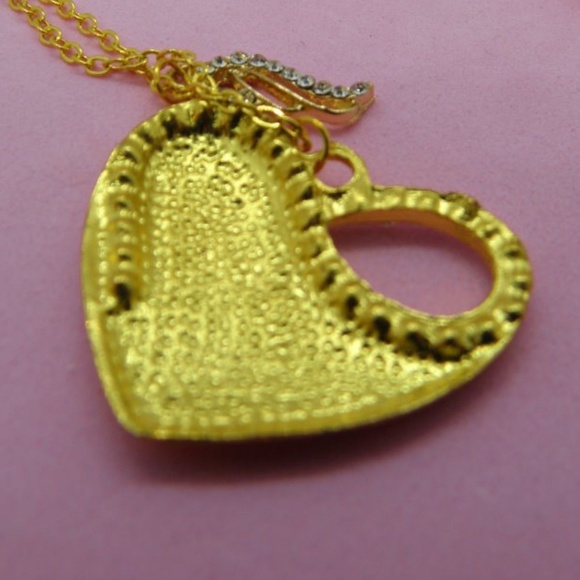 Angel Wing Heart Charm Necklace - Picture 6 of 6
